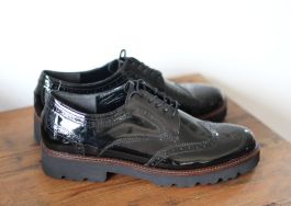 Derbies Gabor en cuir noir vernis en taille 42 42.5 et taille 43