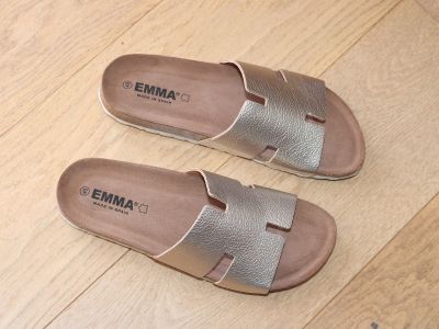 Mules plates en cuir doré Emma