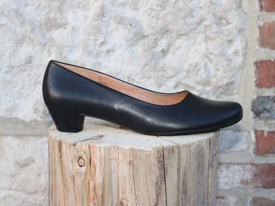 Escarpins petit talon en cuir noir